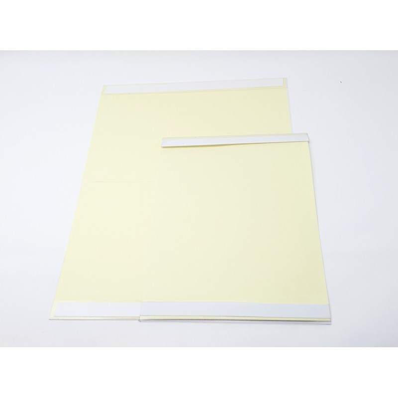 Couverture polypropylène A4 transparent strié