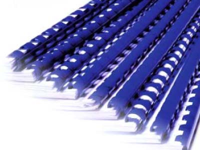 Réaliser facilement une reliure peigne plastique